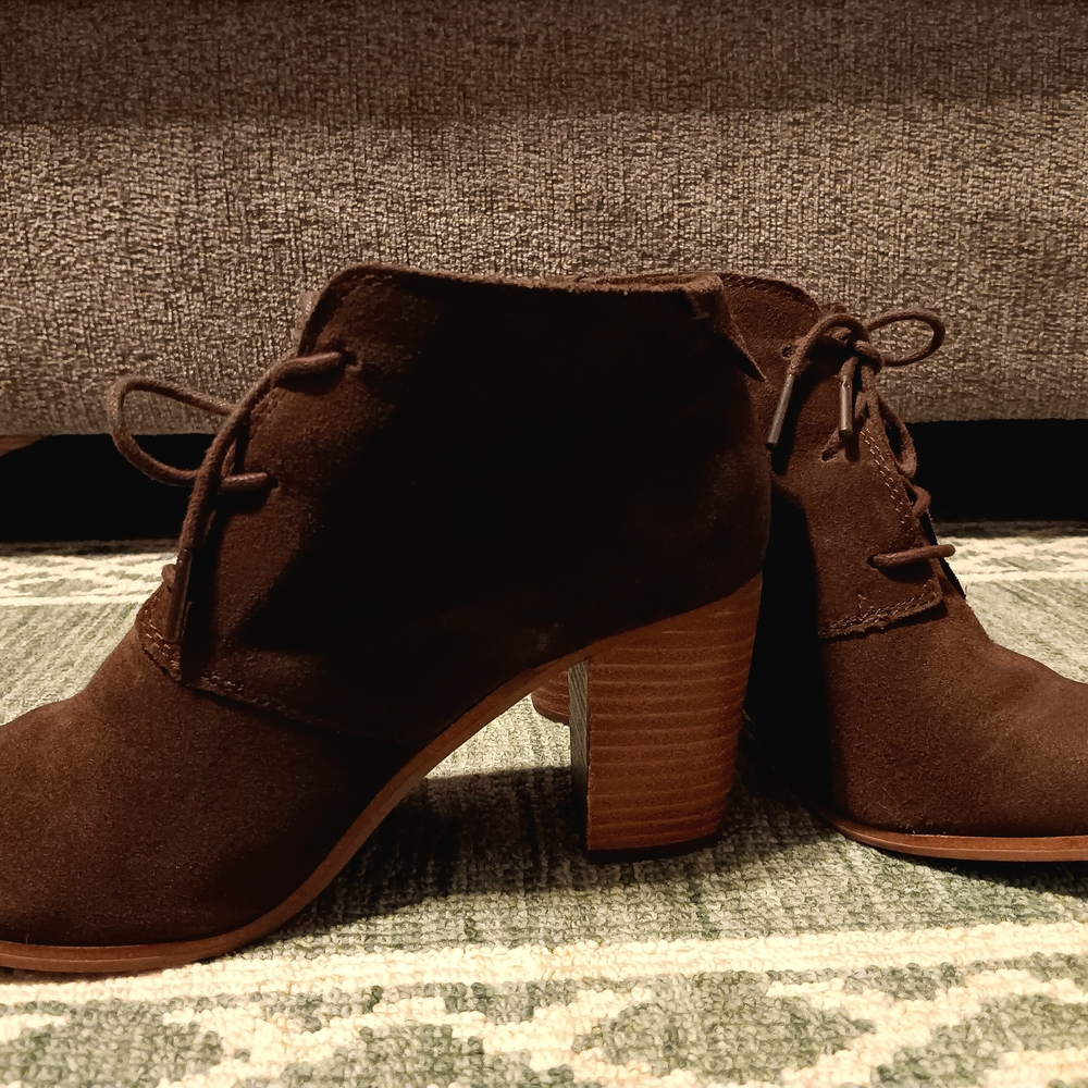 Toms Brown Suede Lace-Up Ankle Booties